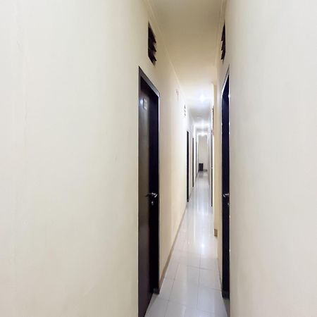 Arcadia Rooms Redpartner Jakarta Buitenkant foto