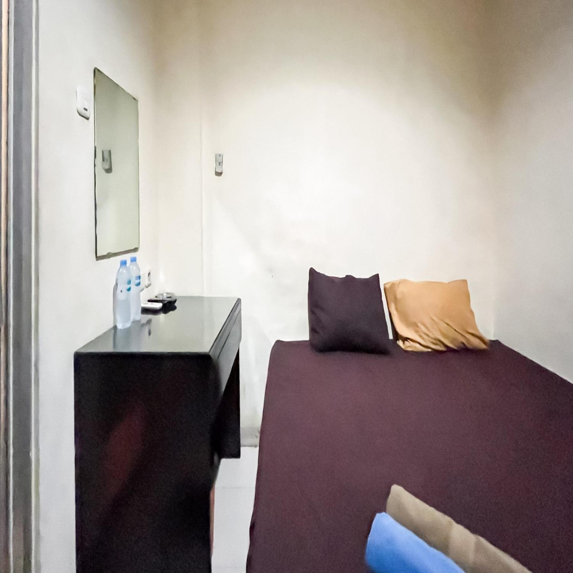 Arcadia Rooms Redpartner Jakarta Buitenkant foto