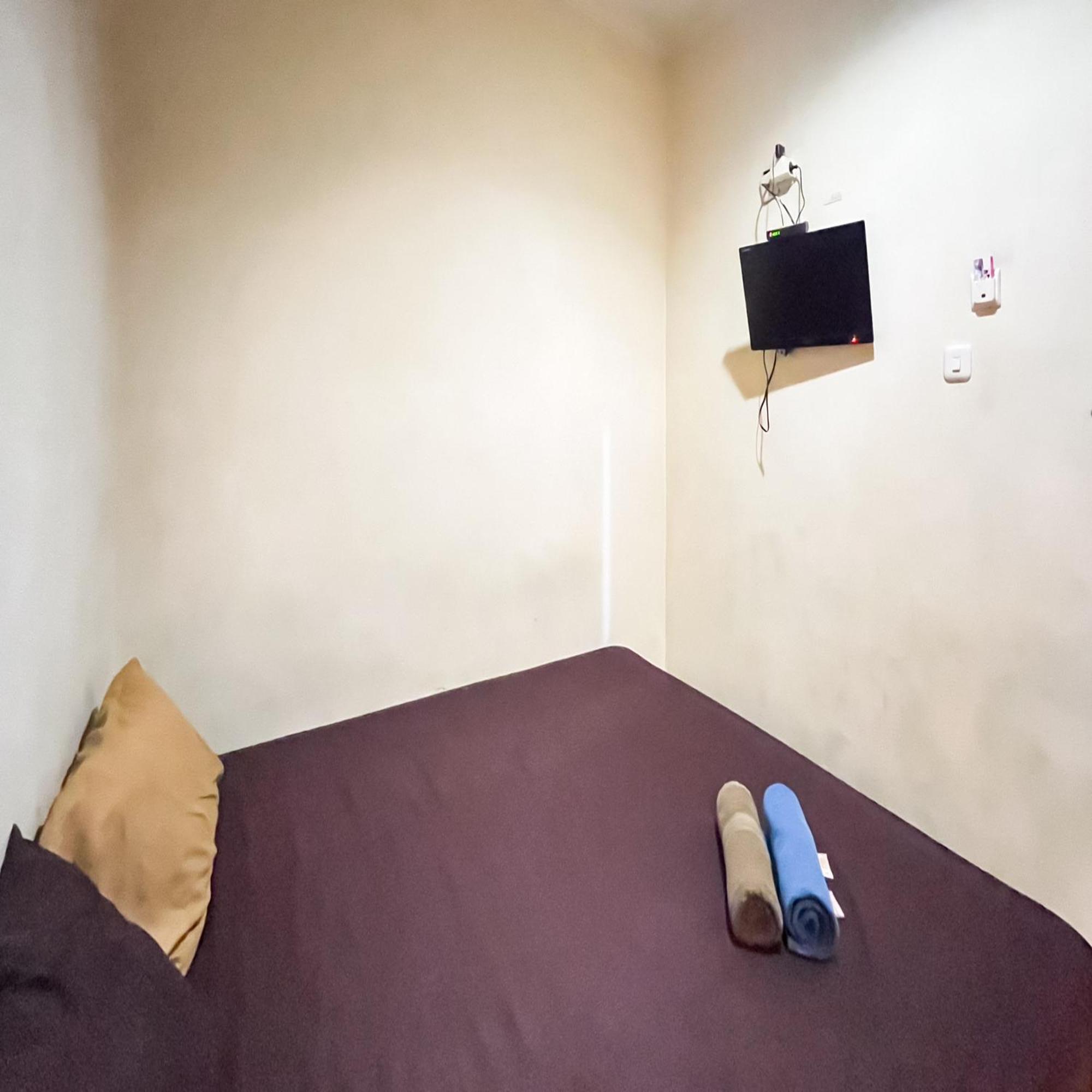 Arcadia Rooms Redpartner Jakarta Buitenkant foto