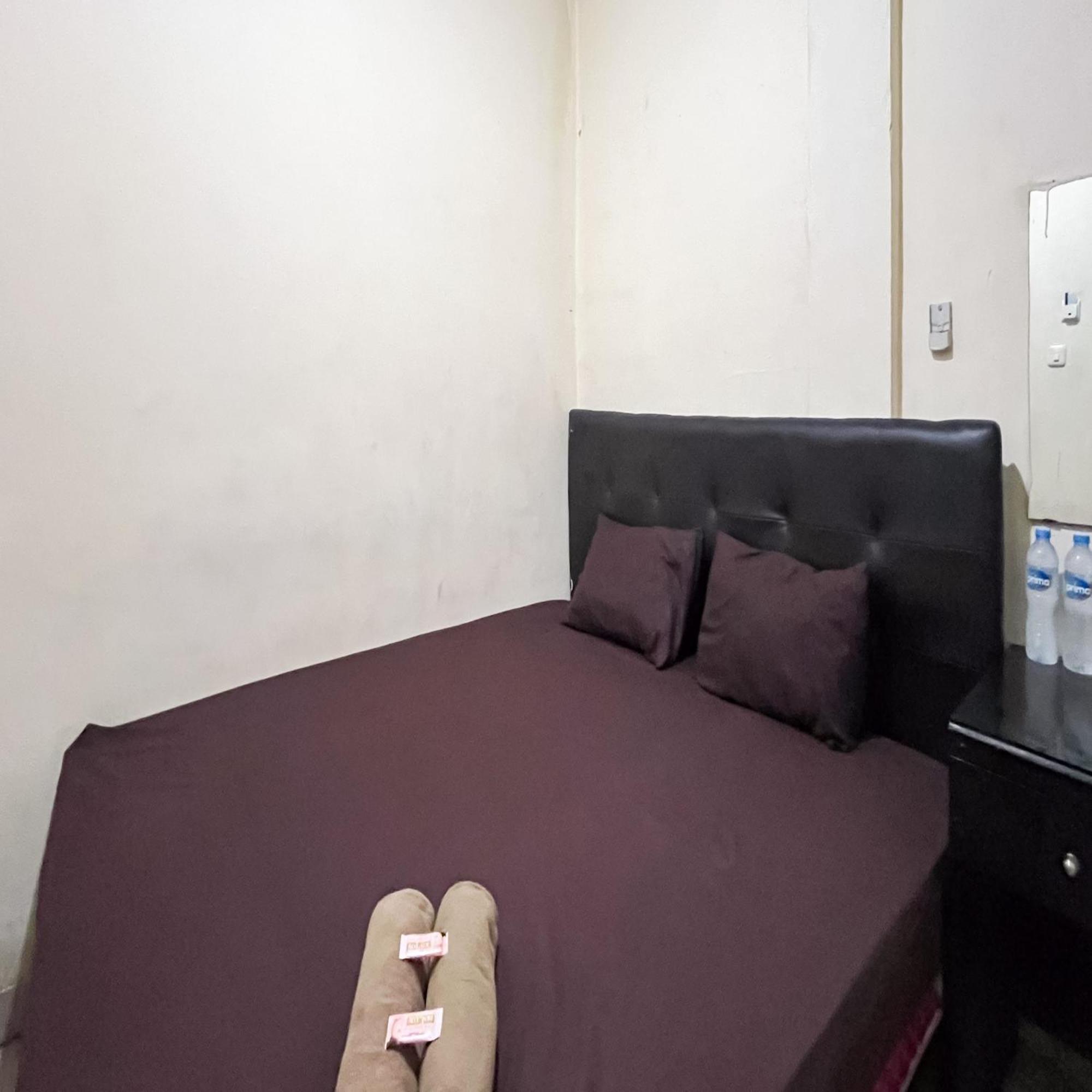Arcadia Rooms Redpartner Jakarta Buitenkant foto