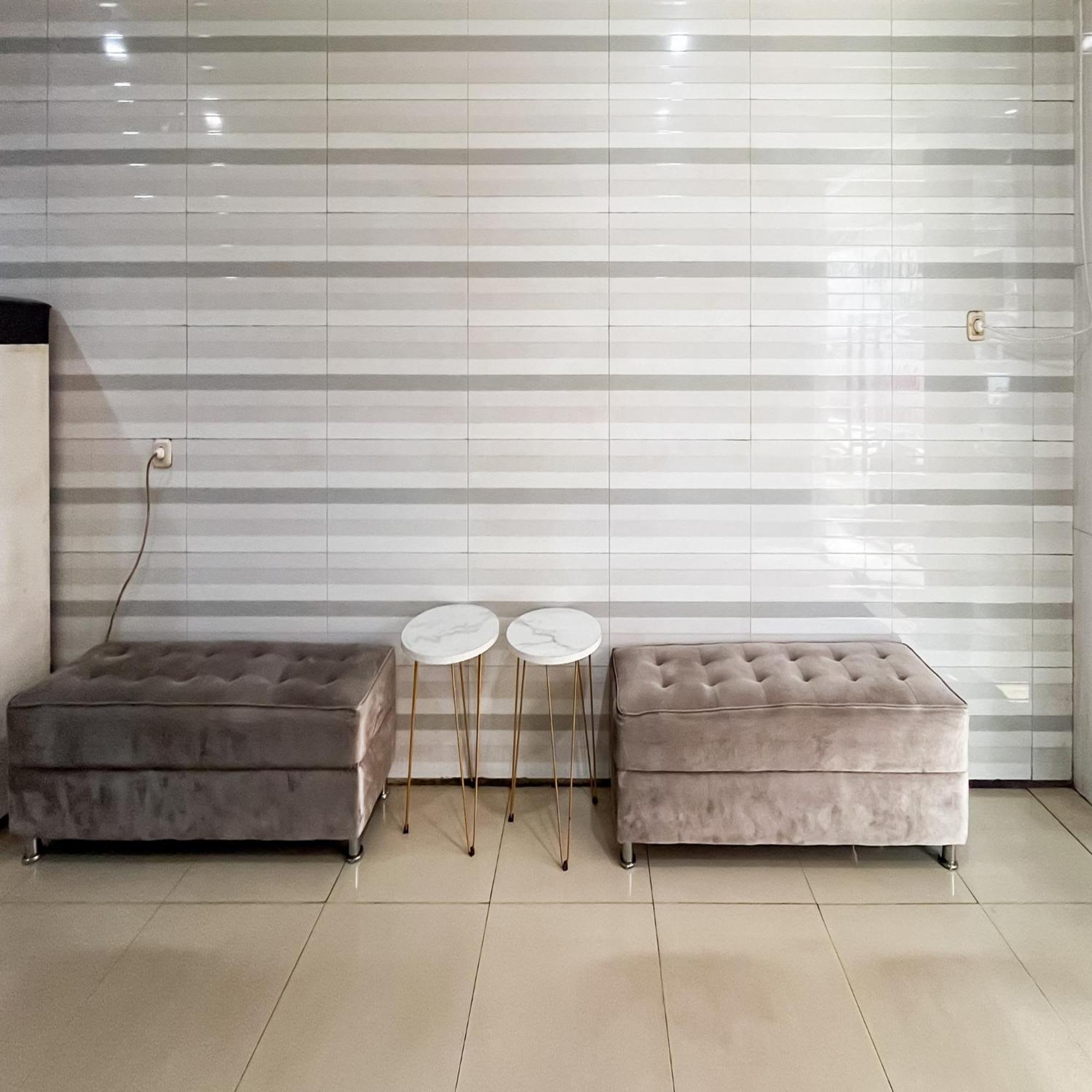 Arcadia Rooms Redpartner Jakarta Buitenkant foto